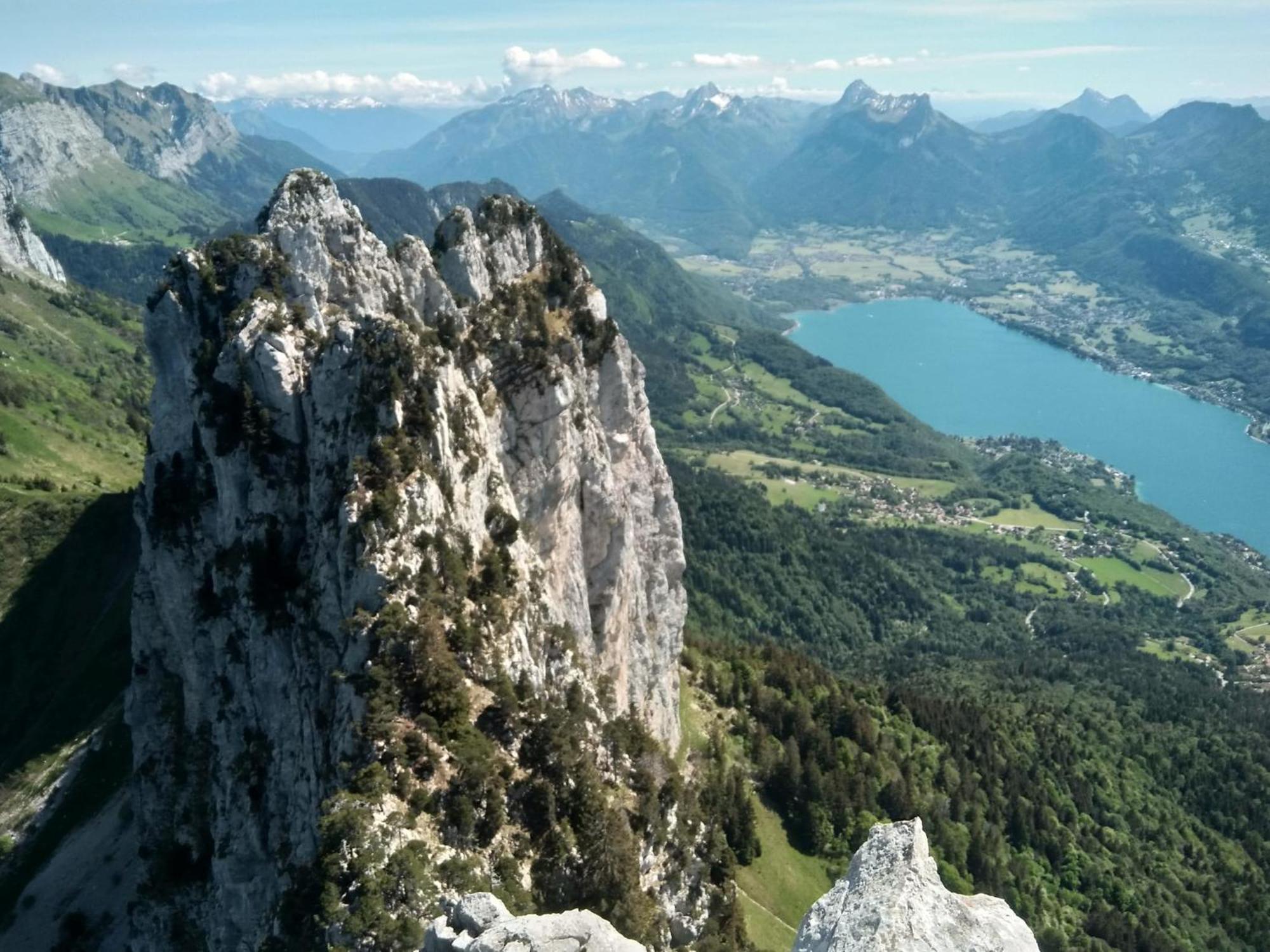 Apartmán Le Refuge Du Poete Saint-François-de-Sales Exteriér fotografie